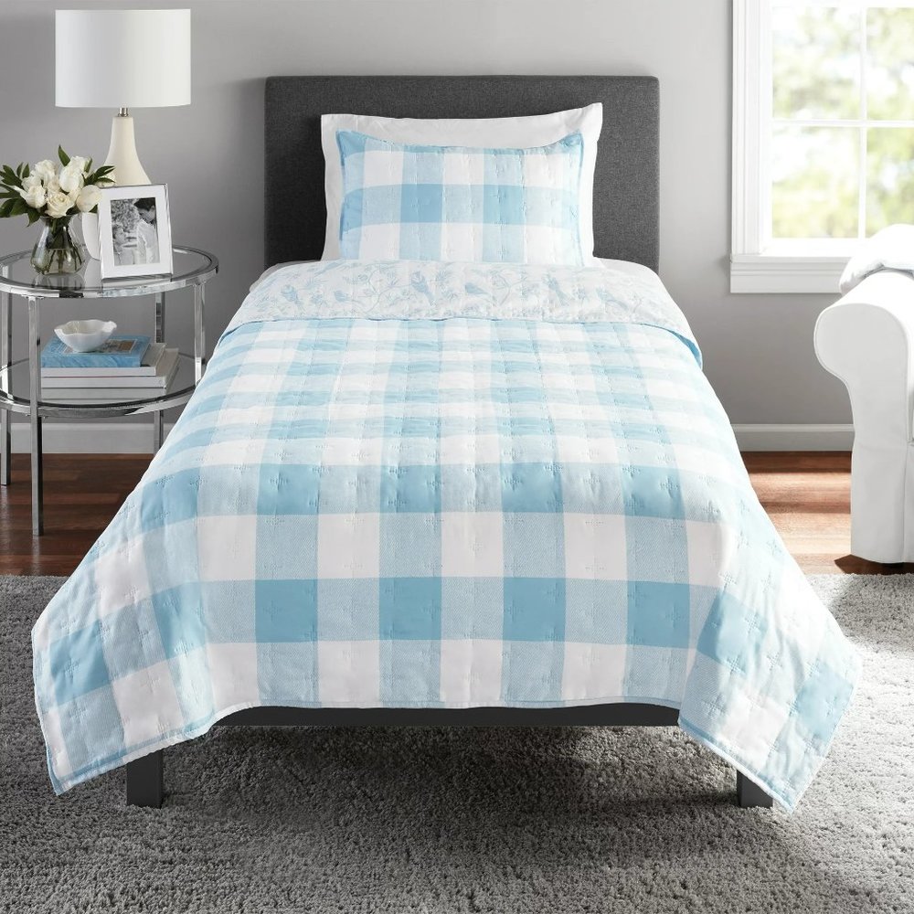 New Blue Buffalo Plaid Reversible Quilt Set with Tote Twin 3-Piece Bedding